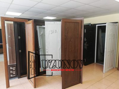 PVC алуминиеви врати